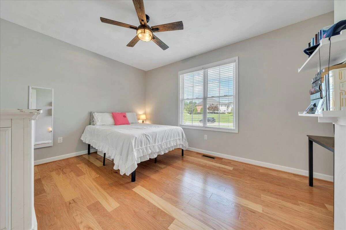 447 Hollymeade LN - Photo 44