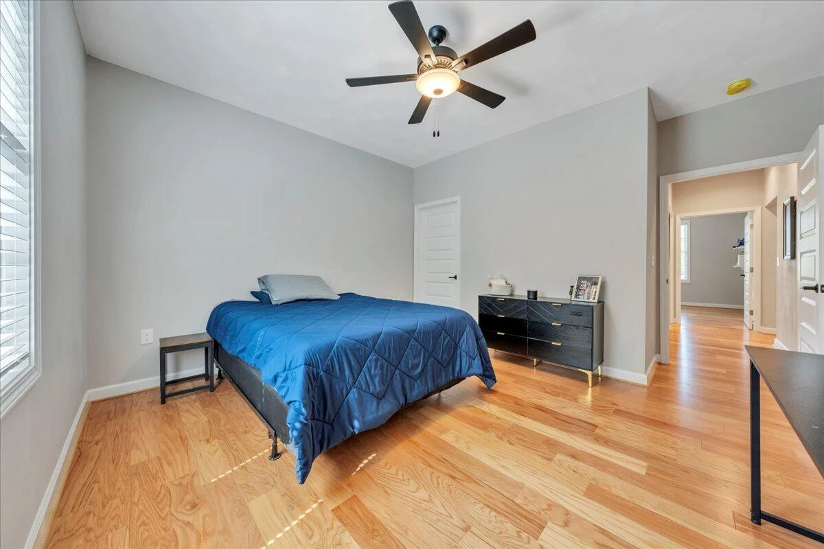 447 Hollymeade LN - Photo 48