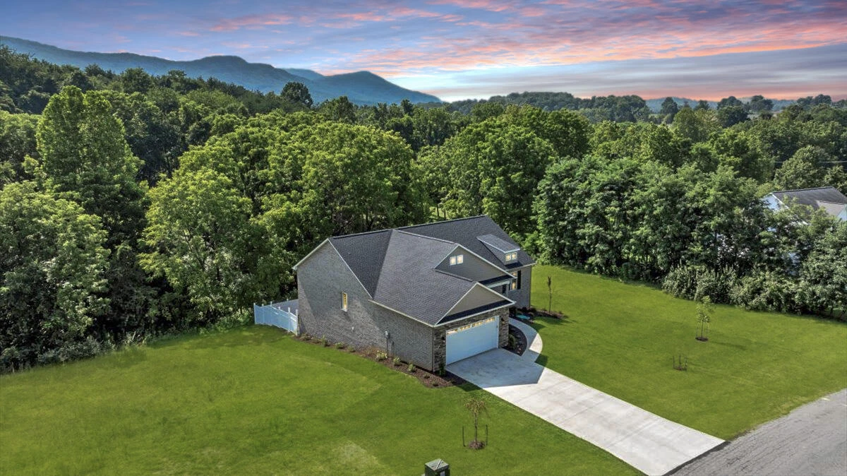 447 Hollymeade LN - Photo 8
