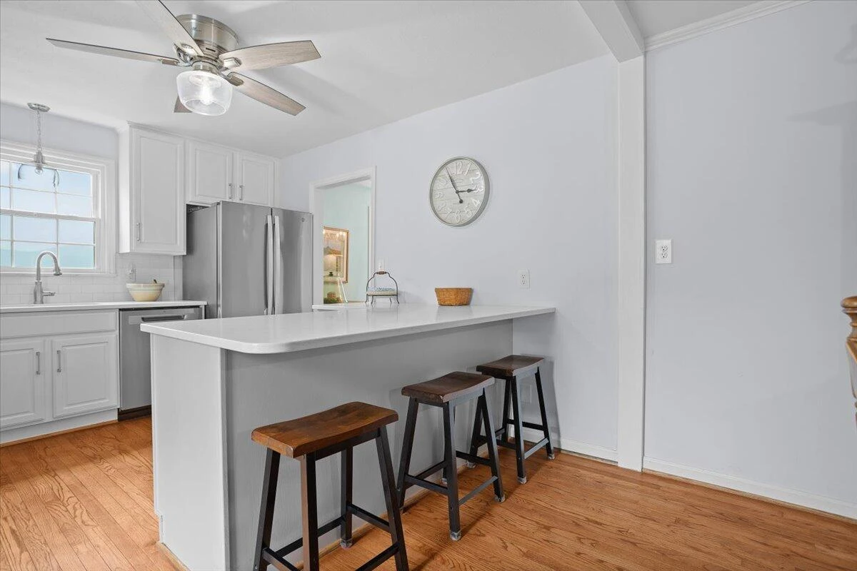 443 Ingal BLVD - Photo 13