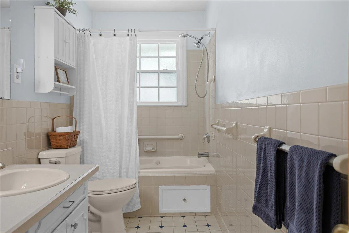 443 Ingal BLVD - Photo 28