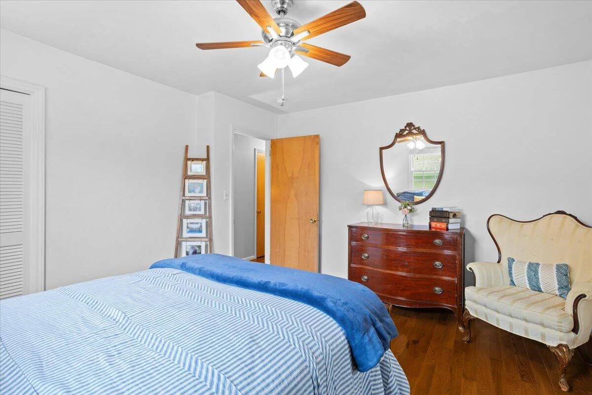 443 Ingal BLVD - Photo 32