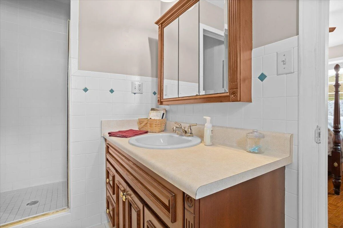443 Ingal BLVD - Photo 35