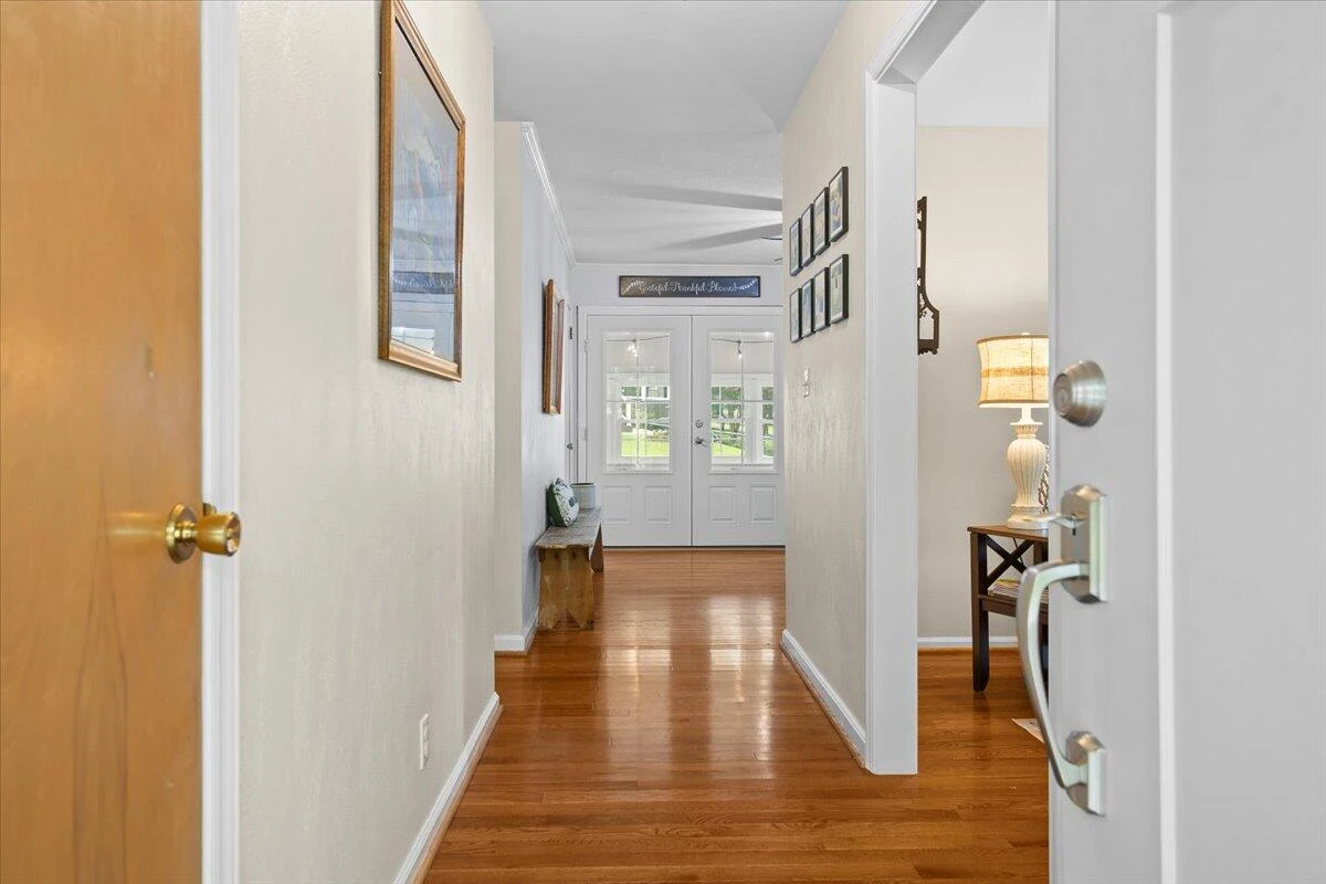 443 Ingal BLVD - Photo 5