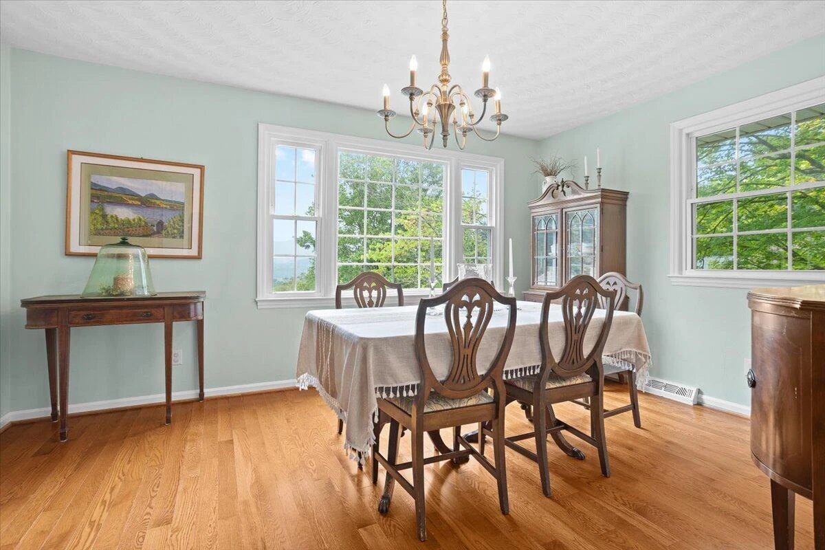 443 Ingal BLVD - Photo 8