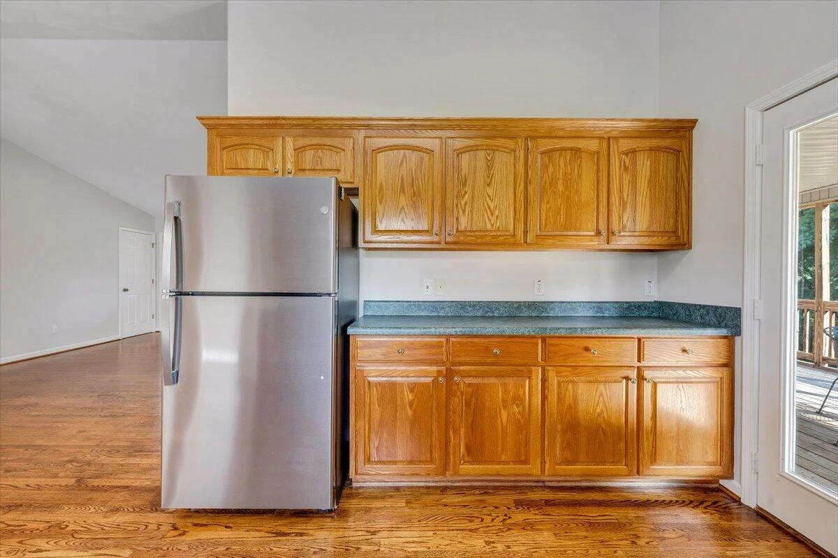 7093 Old Fincastle RD - Photo 17
