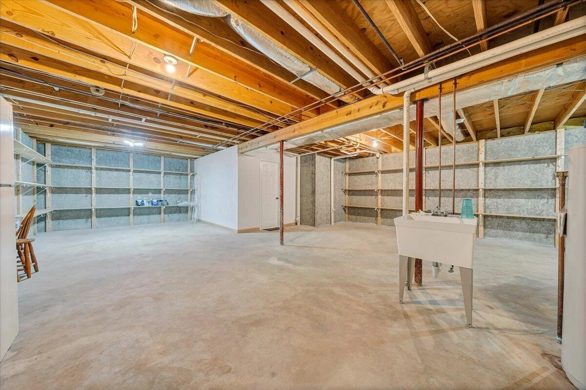 7093 Old Fincastle RD - Photo 28
