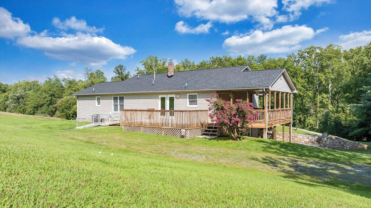 7093 Old Fincastle RD - Photo 72