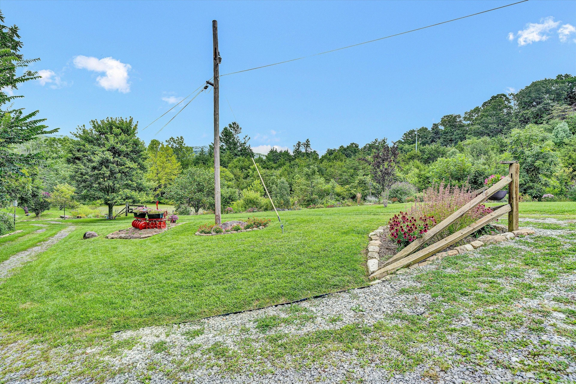12931 Catawba RD - Photo 35