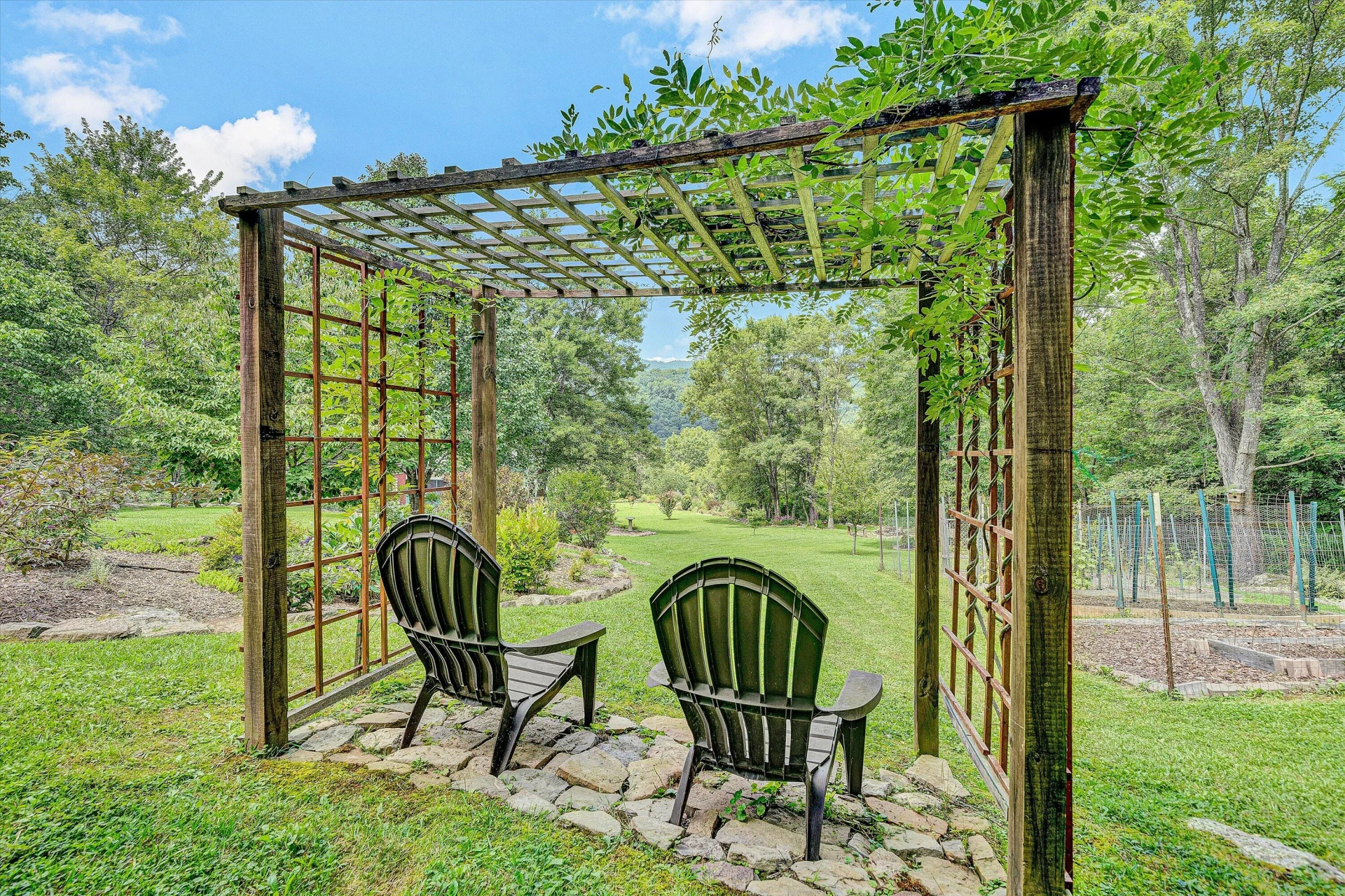12931 Catawba RD - Photo 42