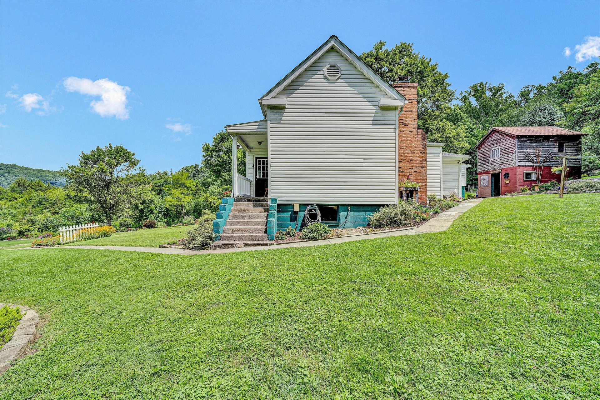 12931 Catawba RD - Photo 7