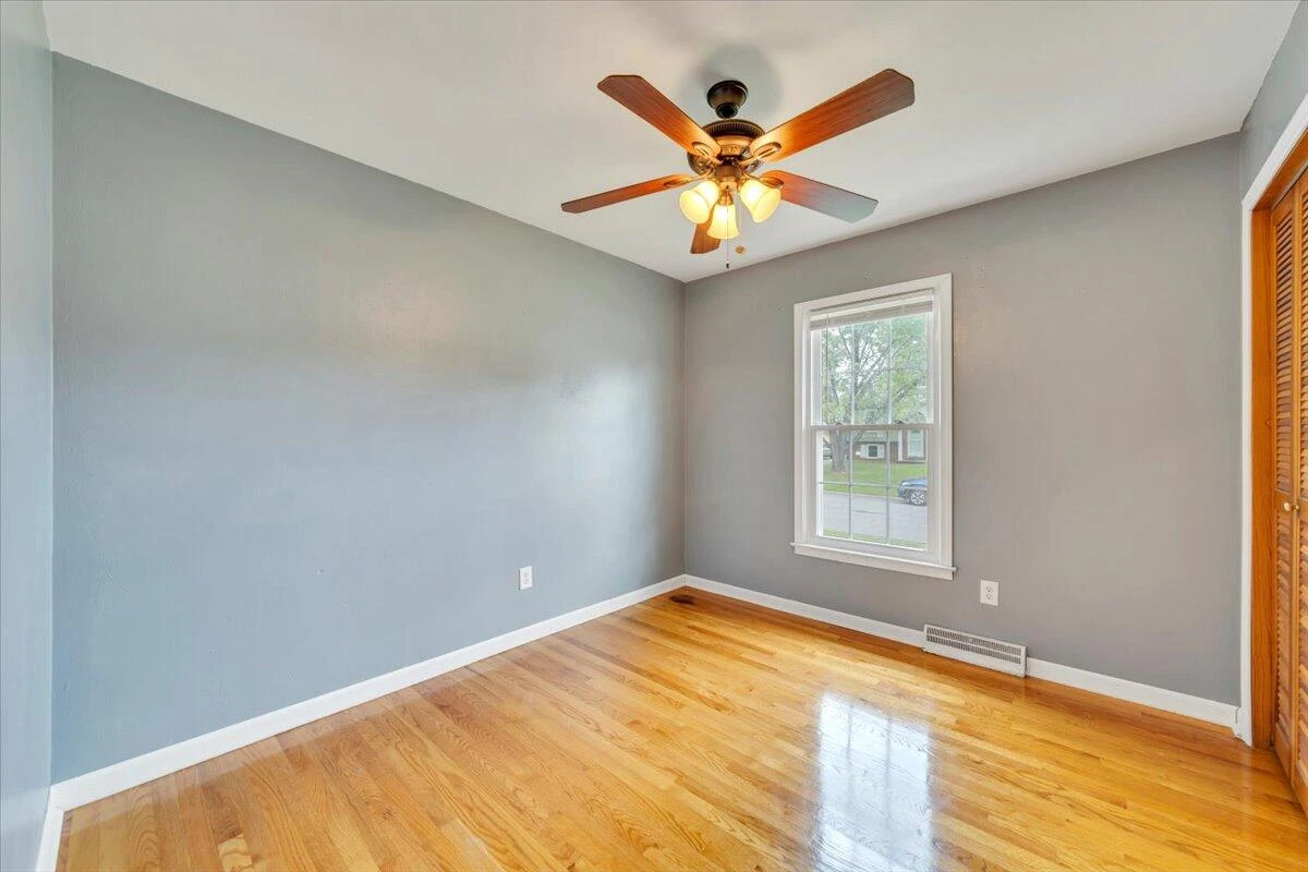 6316 Greenway DR - Photo 24