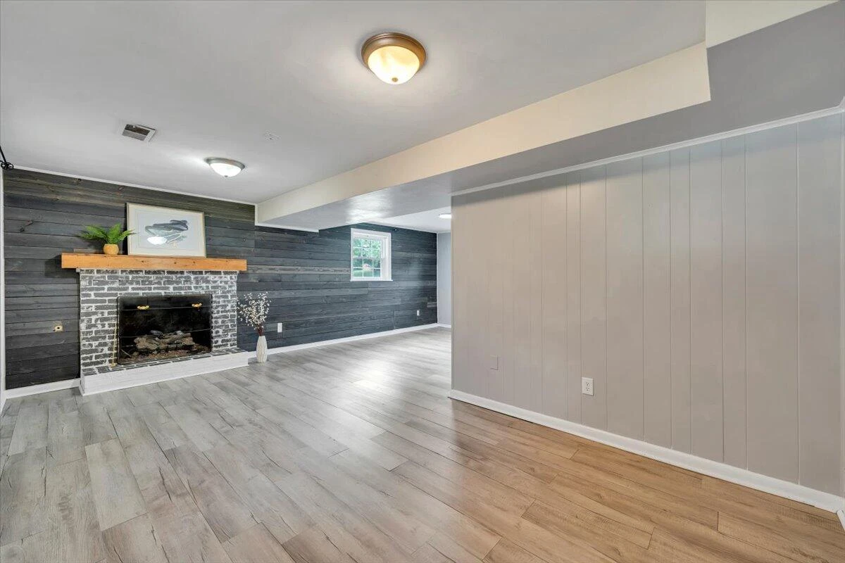 6316 Greenway DR - Photo 32