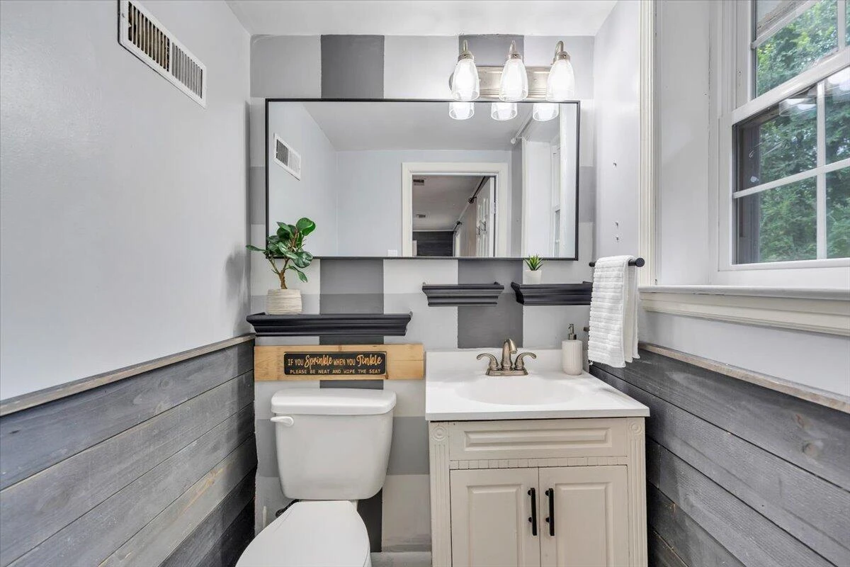 6316 Greenway DR - Photo 33
