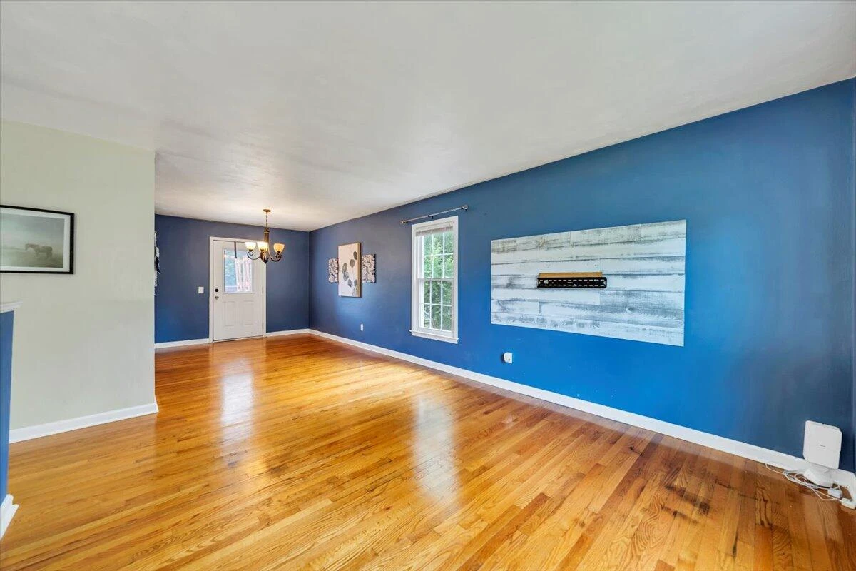 6316 Greenway DR - Photo 7