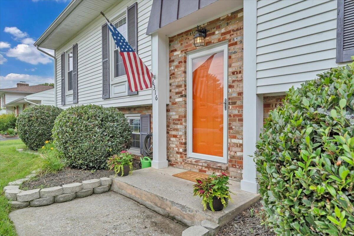 6316 Greenway DR - Photo 43