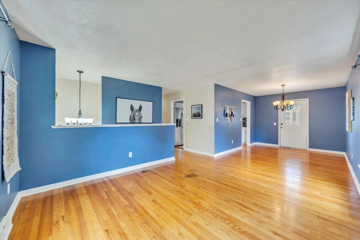 6316 Greenway DR - Photo 8