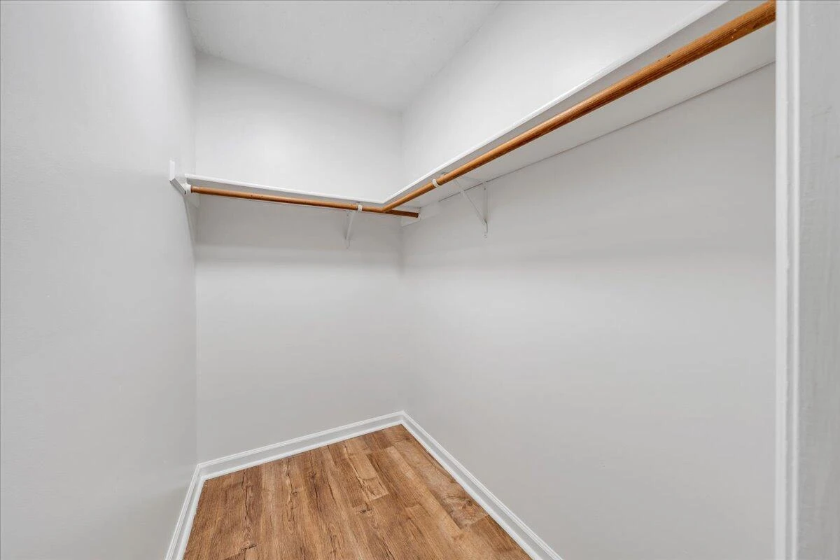 427 Farmington RD - Photo 23