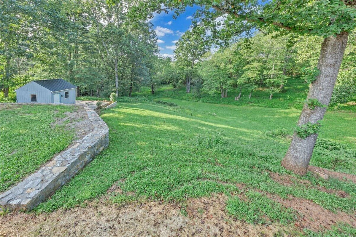 427 Farmington RD - Photo 27