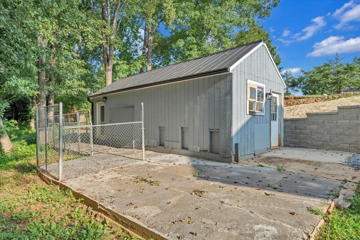427 Farmington RD - Photo 47