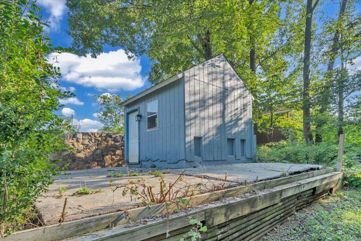 427 Farmington RD - Photo 51