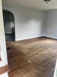 110 Clover AVE NE - Photo 5