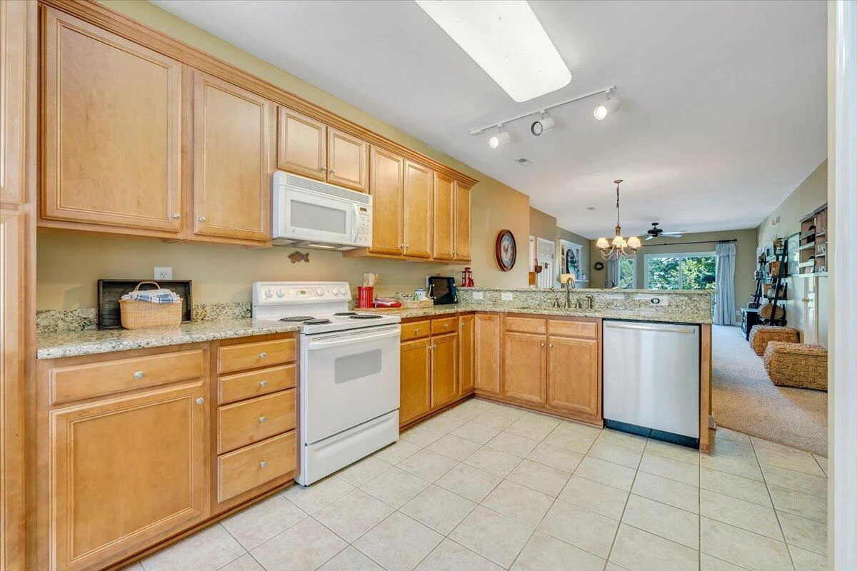 1209 Mariners Way #69 - Photo 21