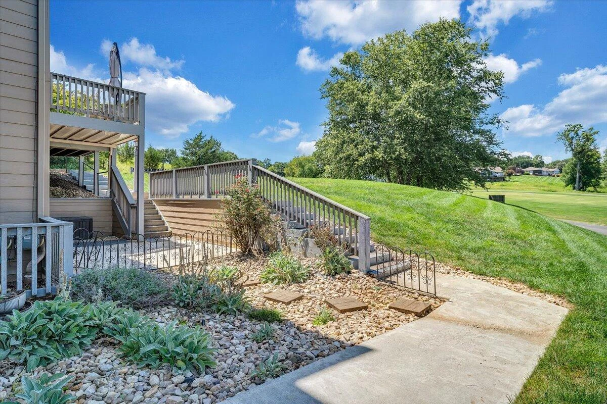 1209 Mariners Way #69 - Photo 40
