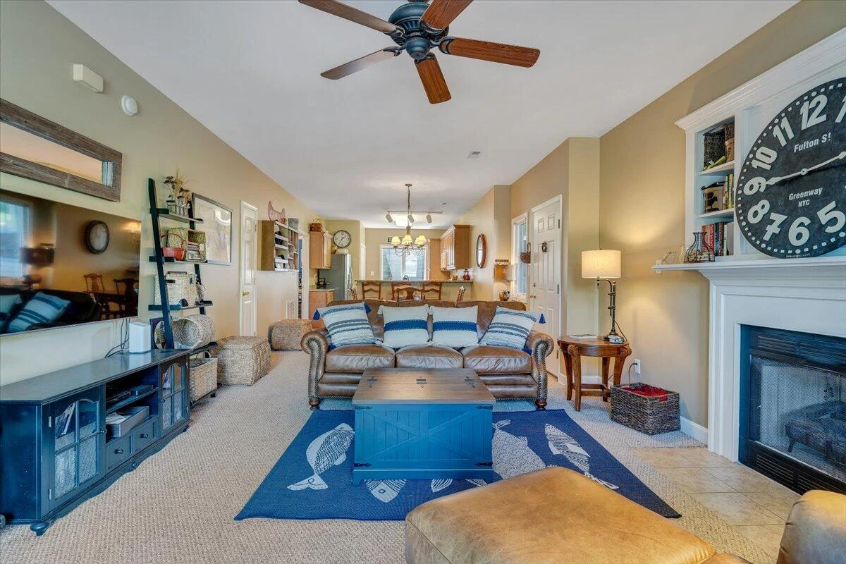 1209 Mariners Way #69 - Photo 8