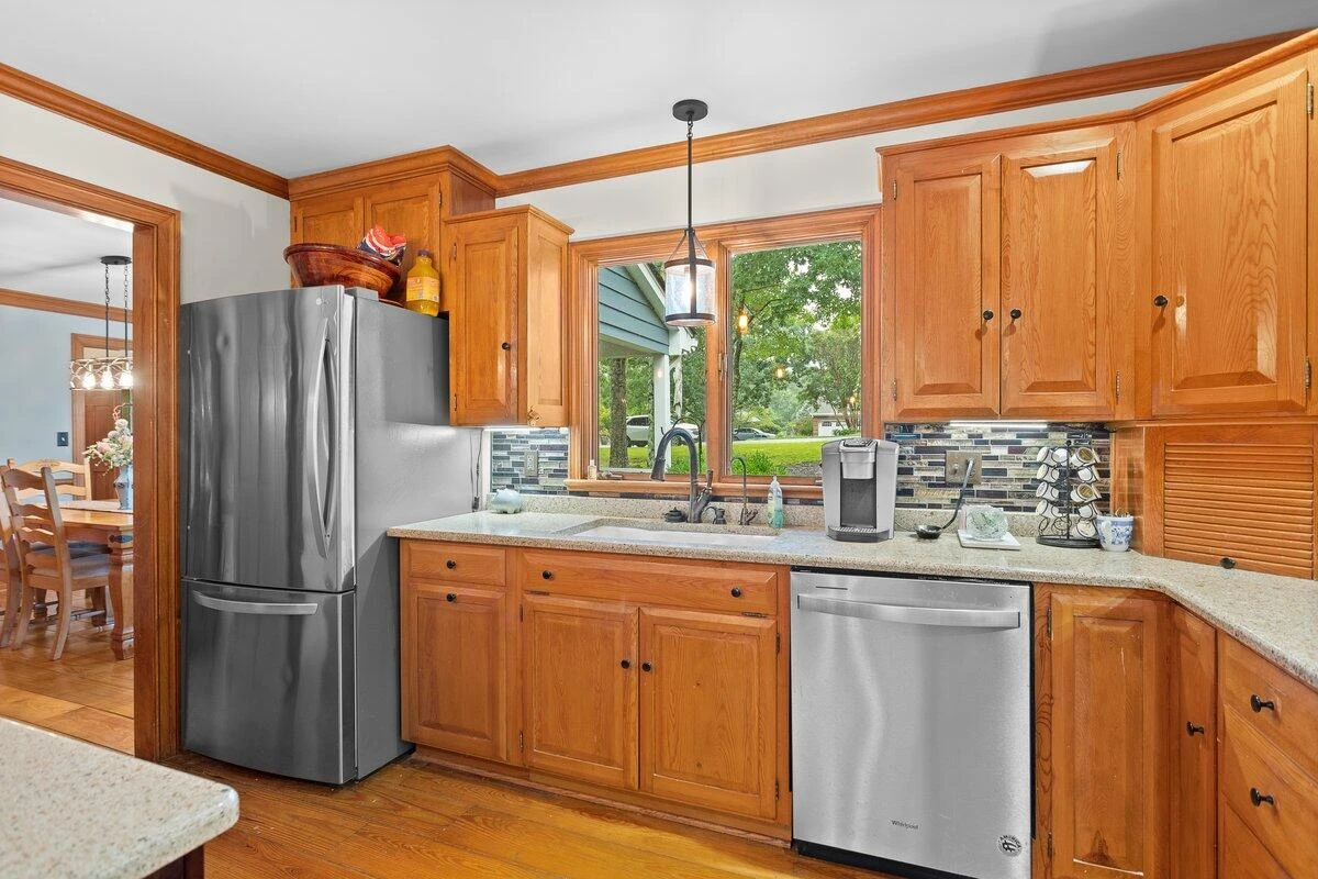 2817 Gleneagles RD - Photo 23