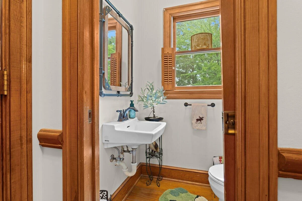2817 Gleneagles RD - Photo 28