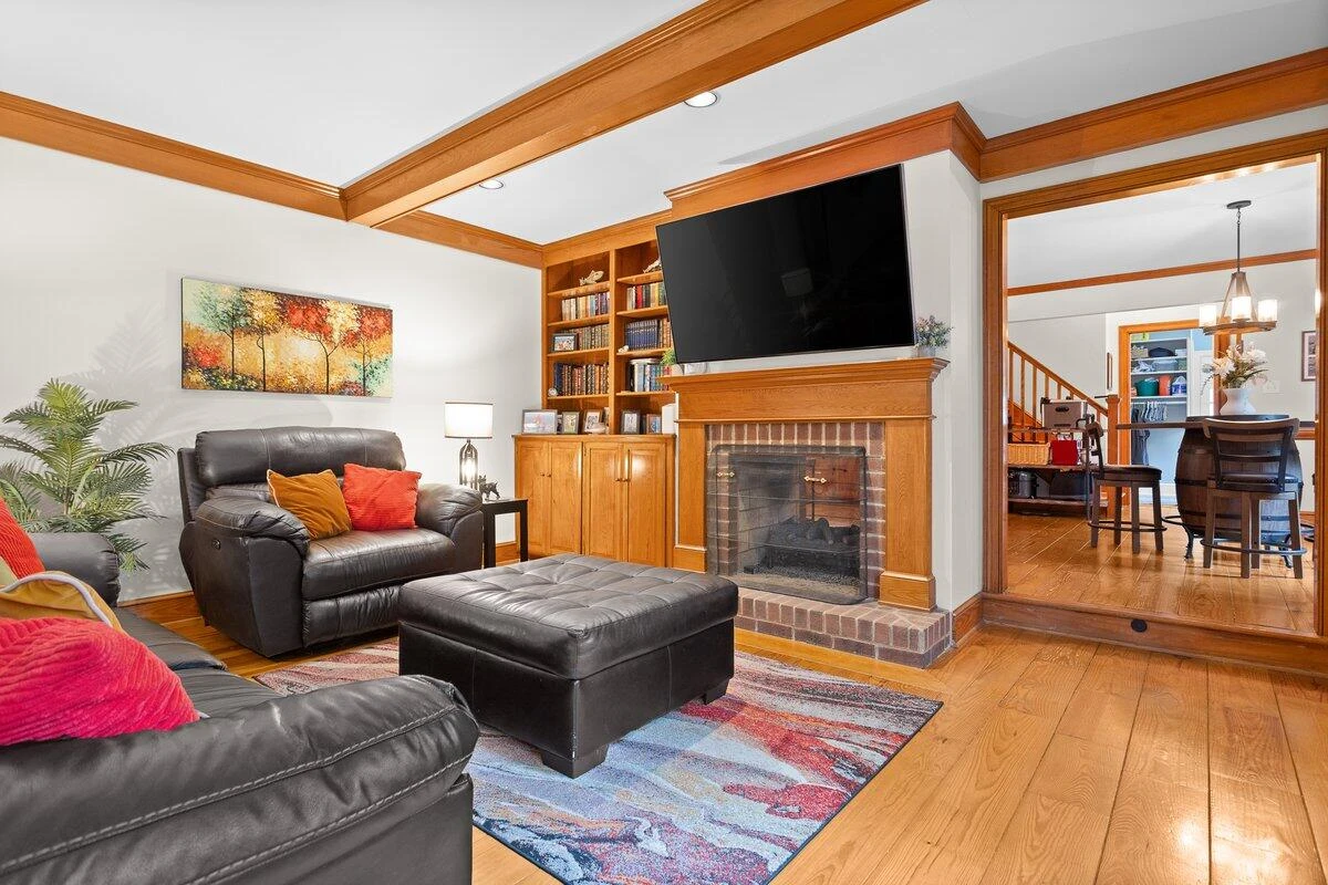 2817 Gleneagles RD - Photo 30