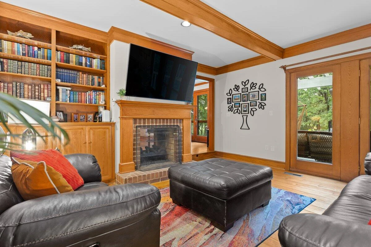 2817 Gleneagles RD - Photo 31