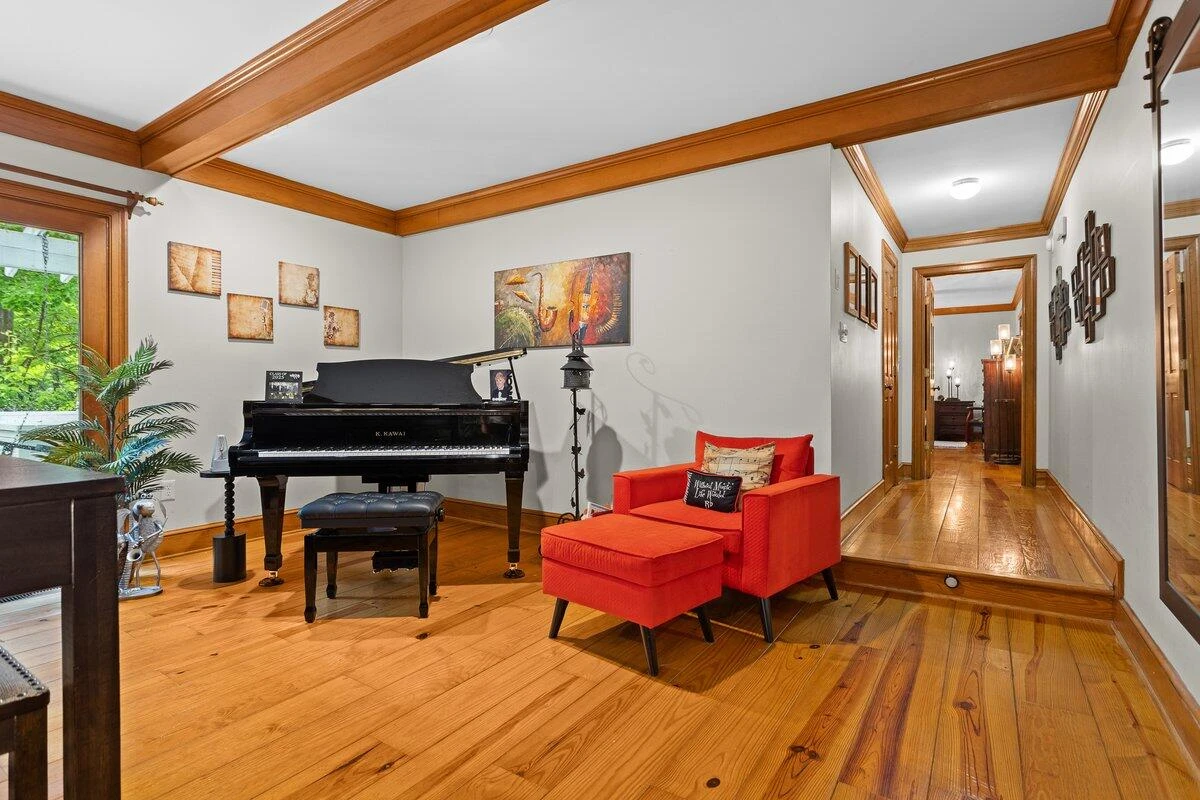 2817 Gleneagles RD - Photo 32