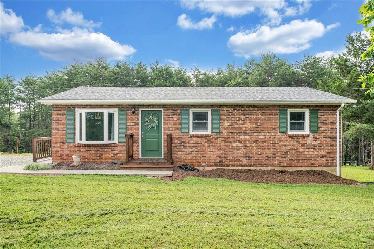 35 Antler Ridge RD