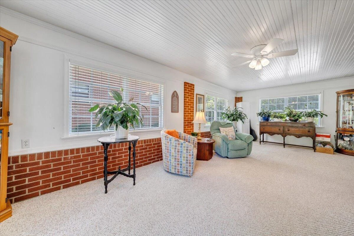 2739 Grandin RD SW - Photo 14