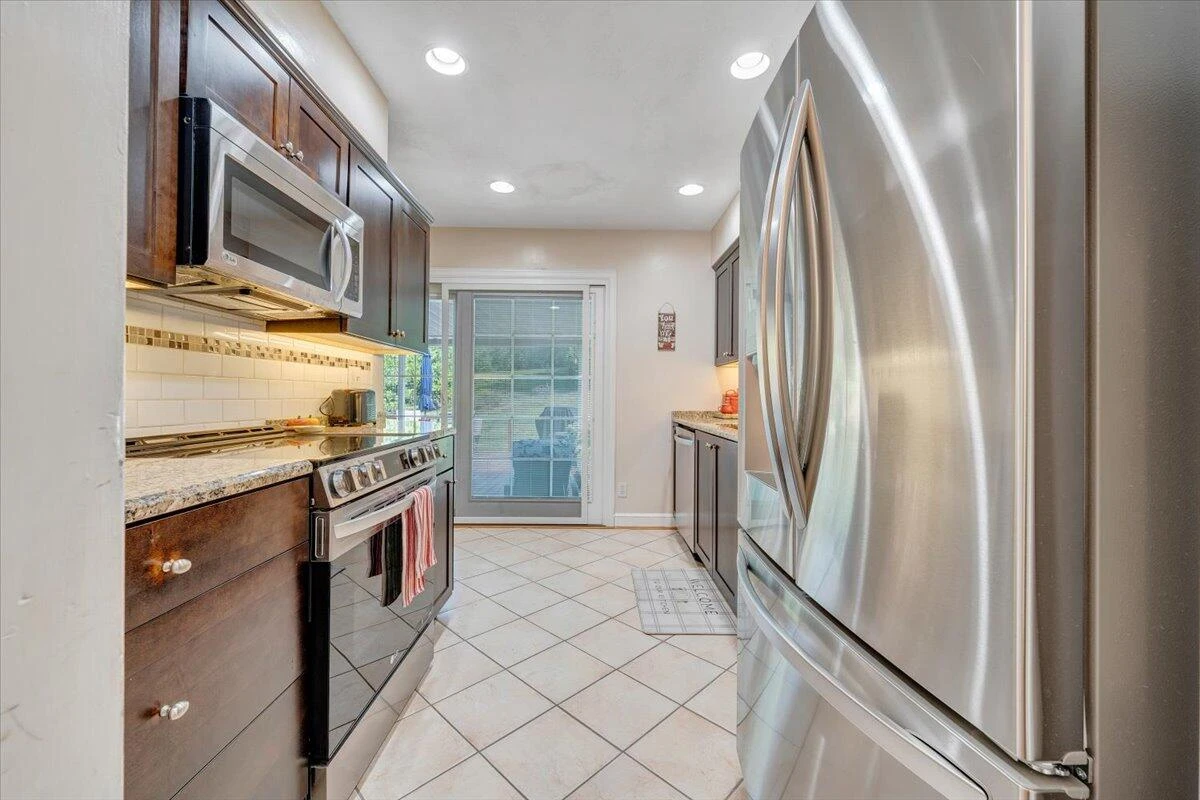 2739 Grandin RD SW - Photo 18