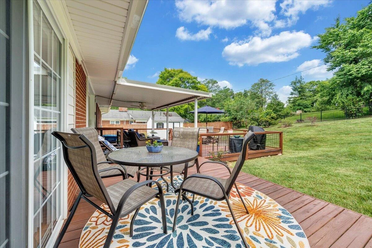 2739 Grandin RD SW - Photo 44