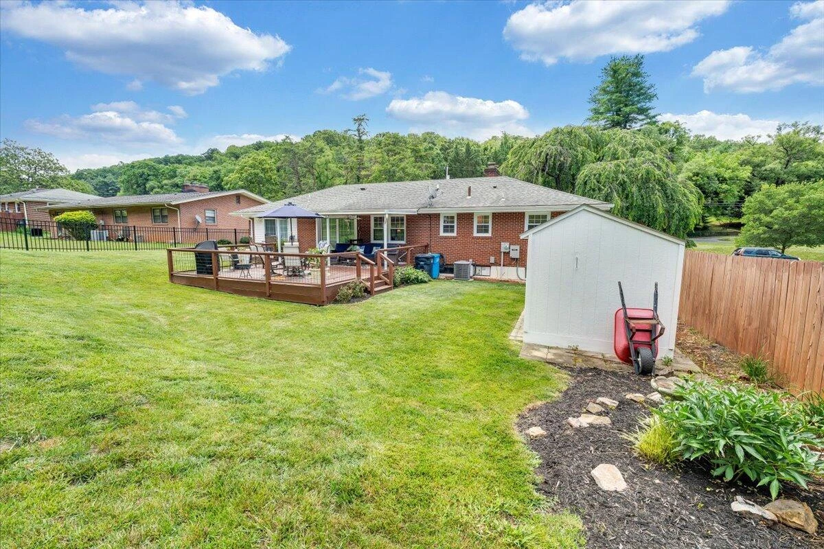 2739 Grandin RD SW - Photo 47