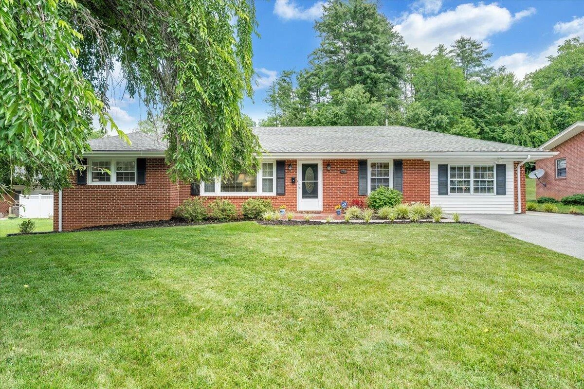 2739 Grandin RD SW - Photo 53