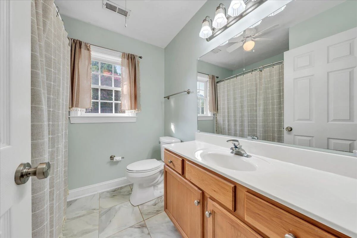 1397 Fieldgate RD - Photo 25