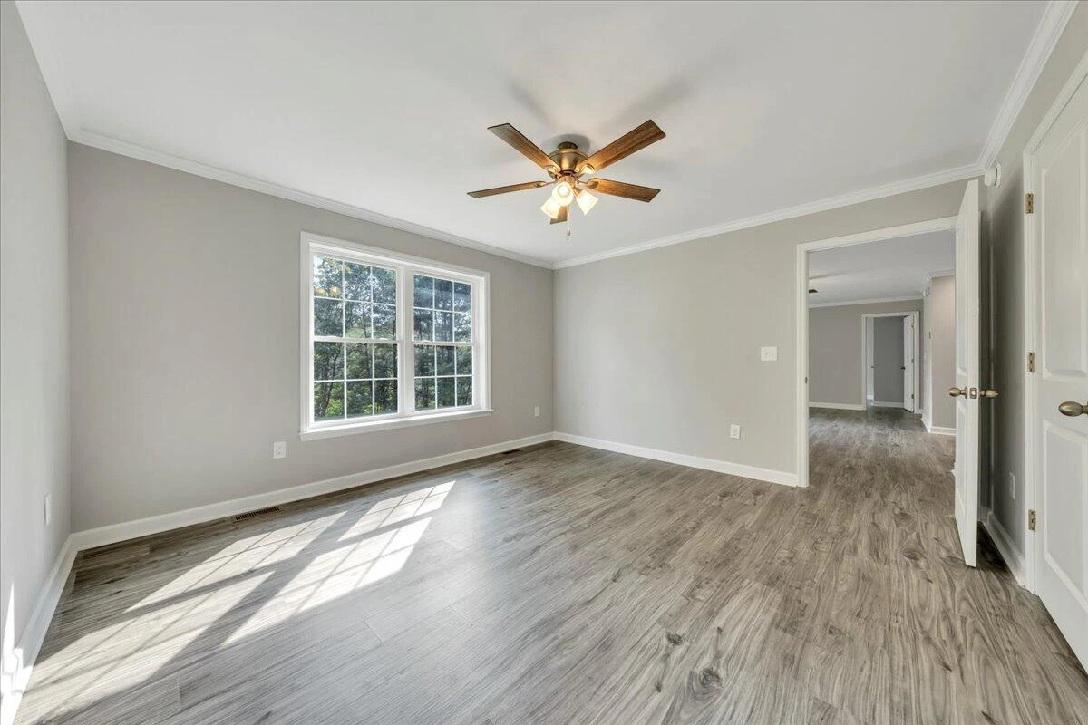 1800 Hardy RD - Photo 17