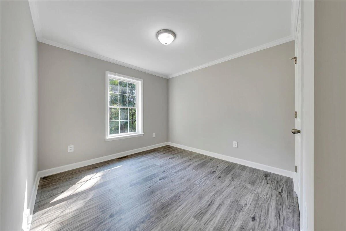 1800 Hardy RD - Photo 19