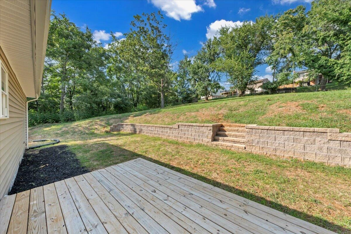 1800 Hardy RD - Photo 22
