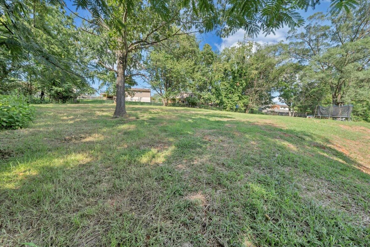 1800 Hardy RD - Photo 26