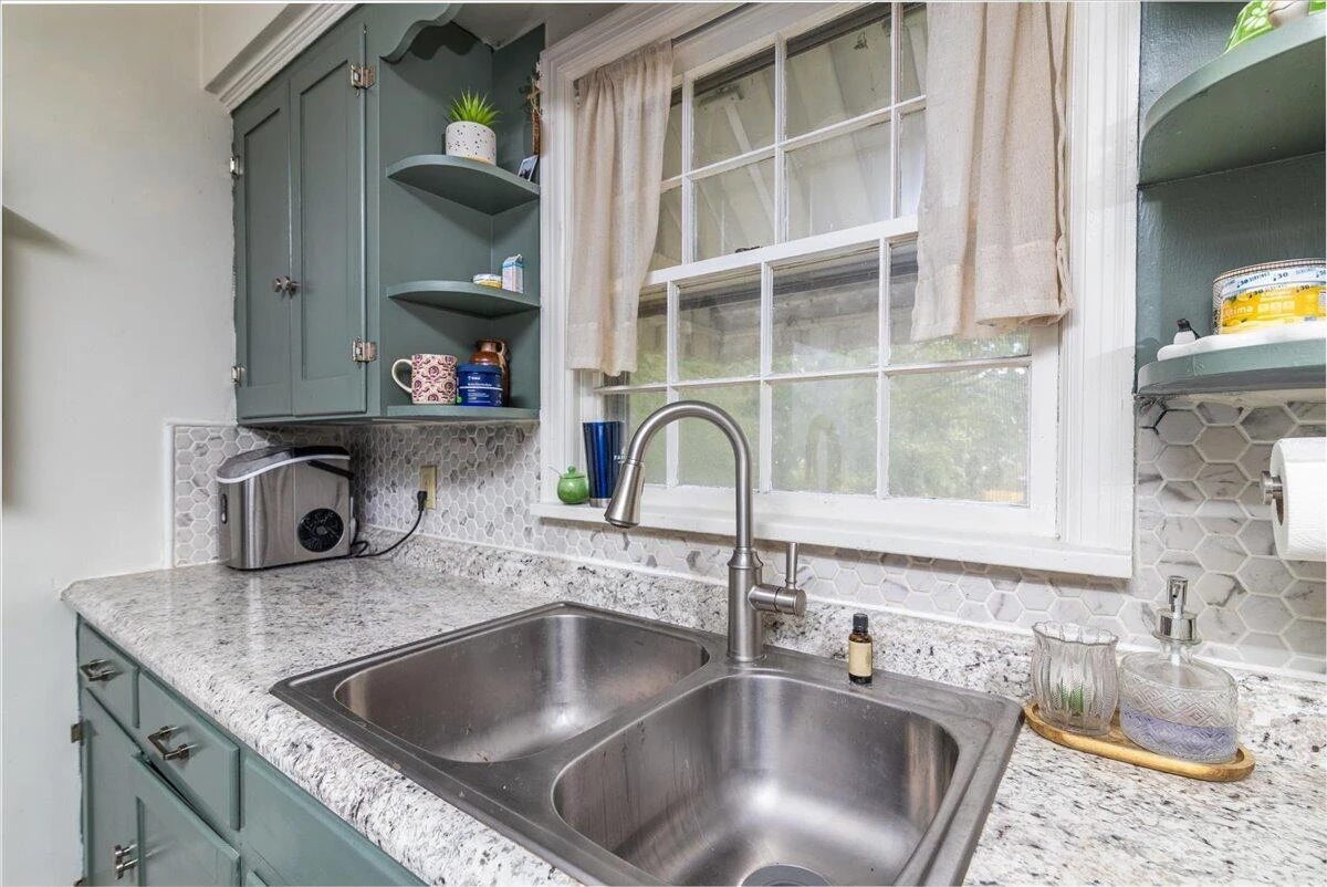 3506 Bunker Hill DR - Photo 10