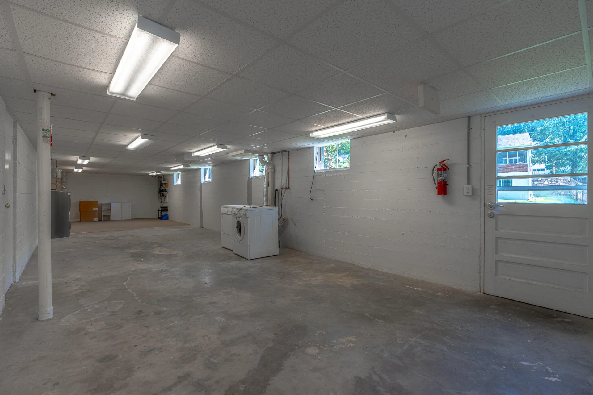 3042 Brambleton AVE SW - Photo 43