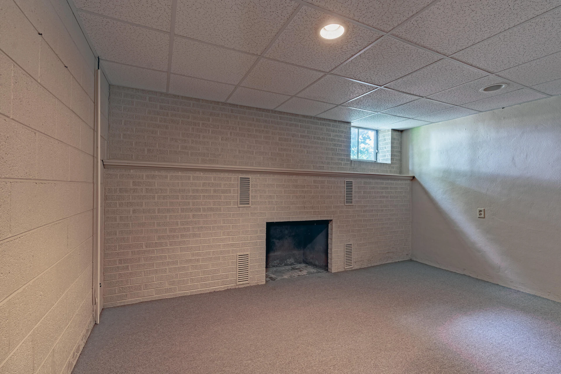3042 Brambleton AVE SW - Photo 46