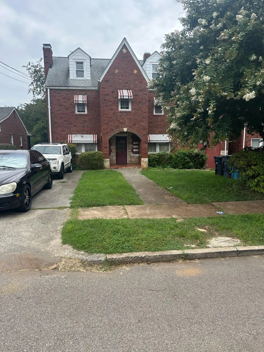 3813 Shady Lawn AVE NW