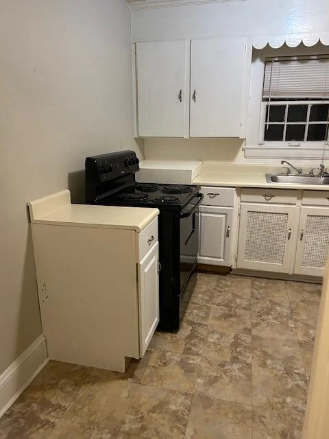 3813 Shady Lawn AVE NW - Photo 7